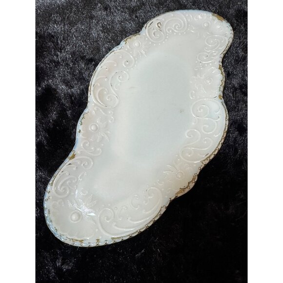 Antique Embossed Scalloped Edge Floral White Ceramic Platter Trinket Dish - Picture 2 of 9